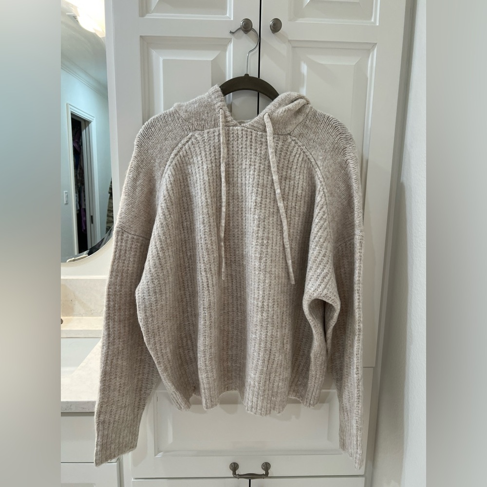 Brand New Olivaceous Distressed Light Tan/Grey Cropped Sweater Hoodie, Size L